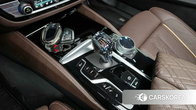 BMW 5 Series (G30) id 4292488 из Кореи 30