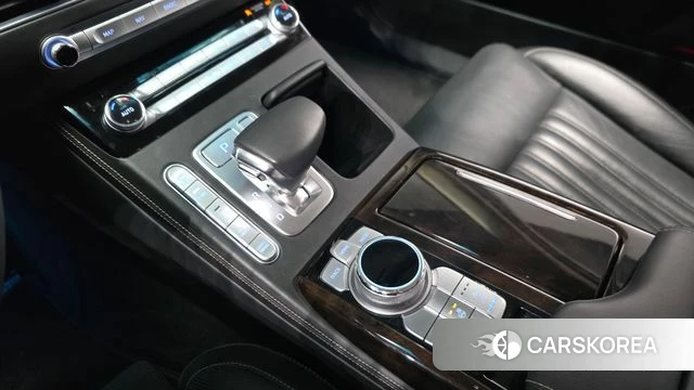 Genesis G90 id 4754994 из Кореи 34