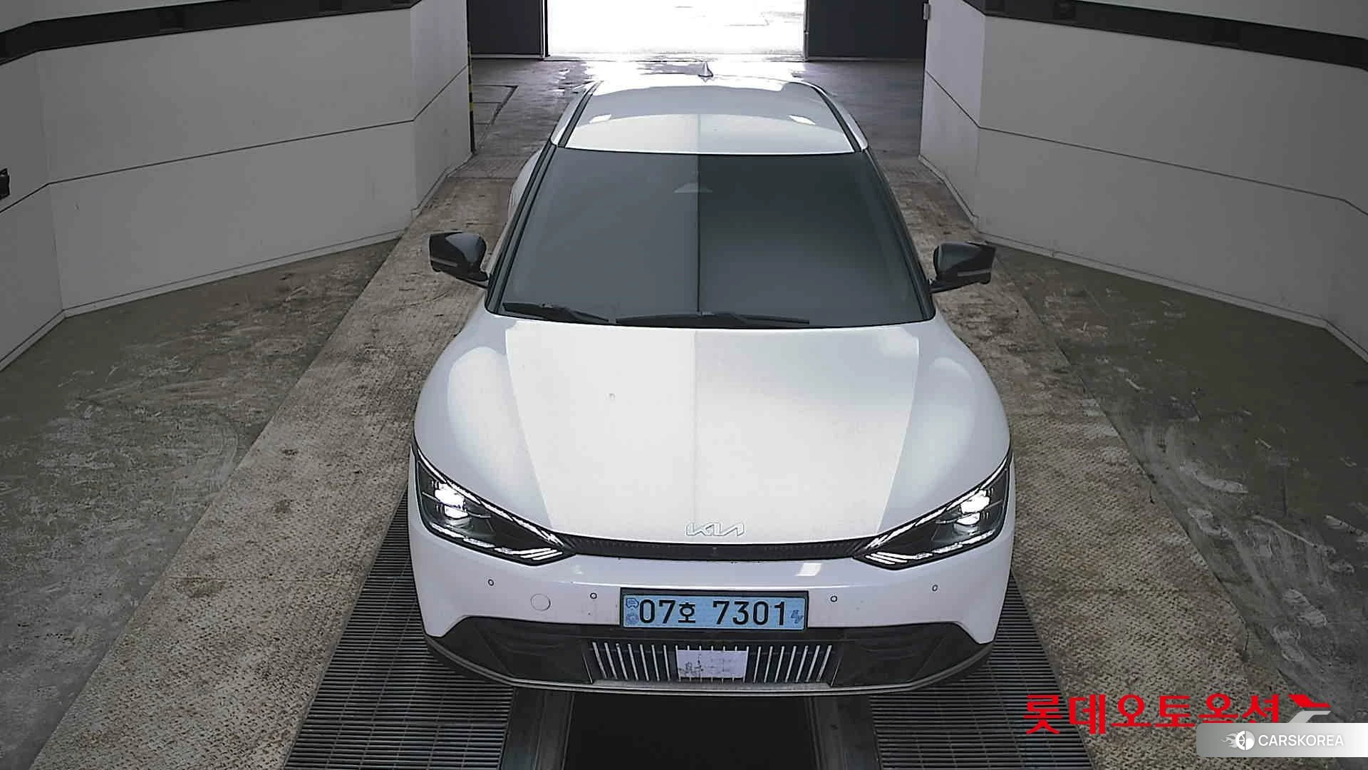 Kia EV6 id 3888291 из Кореи 35