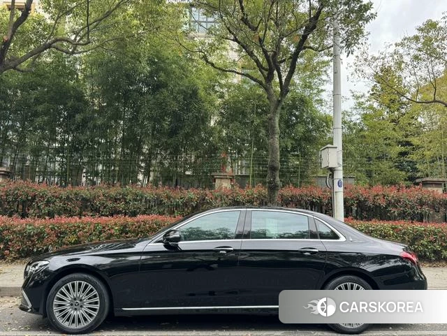 Mercedes-Benz E-class id 4272589 из Китая 14