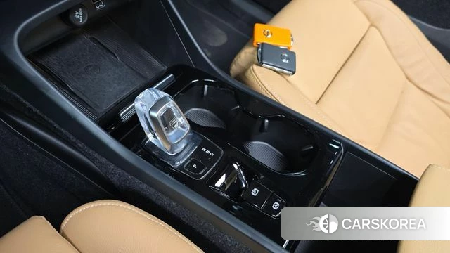 Volvo XC40 id 4631558 из Кореи 30