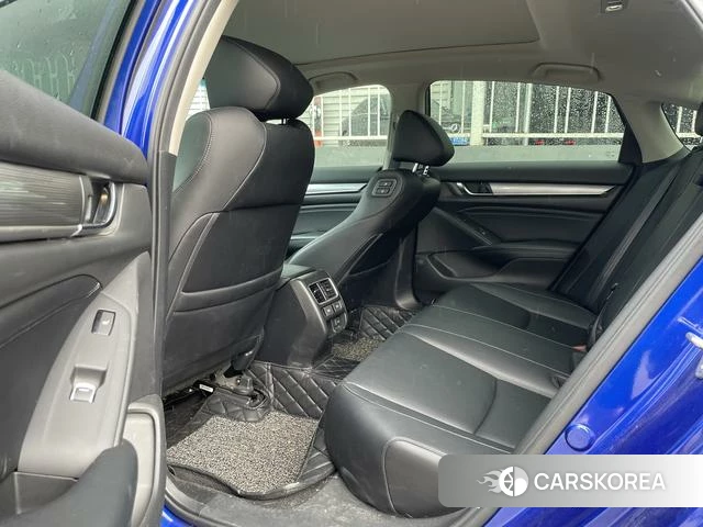 Honda Accord id 4336380 из Китая 16