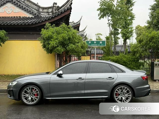 Audi S4 id 4259476 из Китая 8