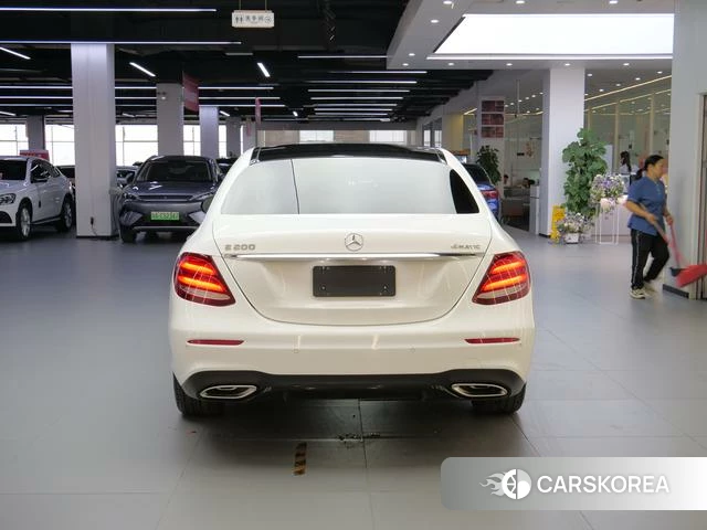 Mercedes-Benz E-class (imported) id 4220561 из Китая 19