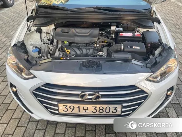 Hyundai Avante AD id 3336539 из Кореи 16