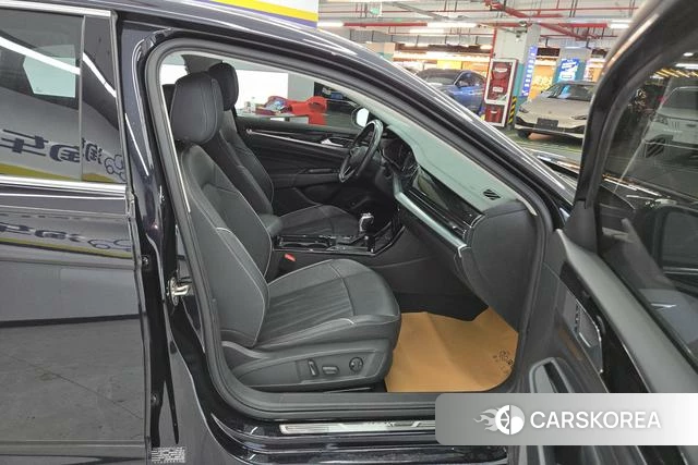 Volkswagen Passat id 4209316 из Китая 14
