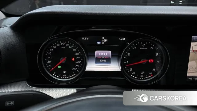 Mercedes-Benz E-Class W213 id 3563290 из Кореи 18