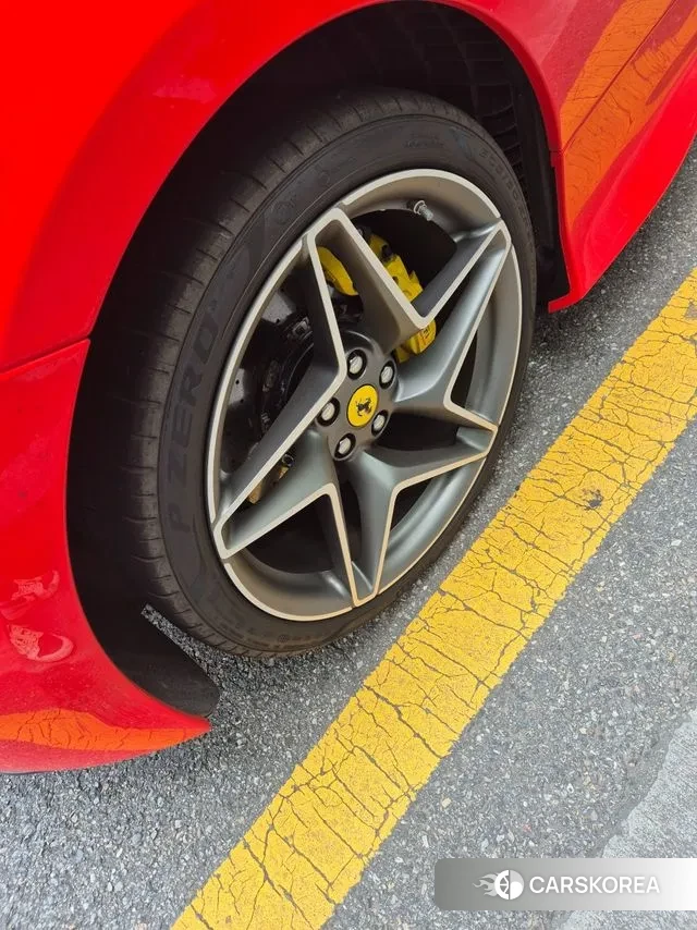 Ferrari F8 Tributo id 3600490 из Кореи 16