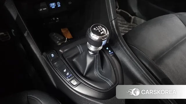 Hyundai Veloster (JS) id 3612624 из Кореи 18