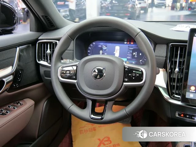 Volvo S90 id 4221565 из Китая 18