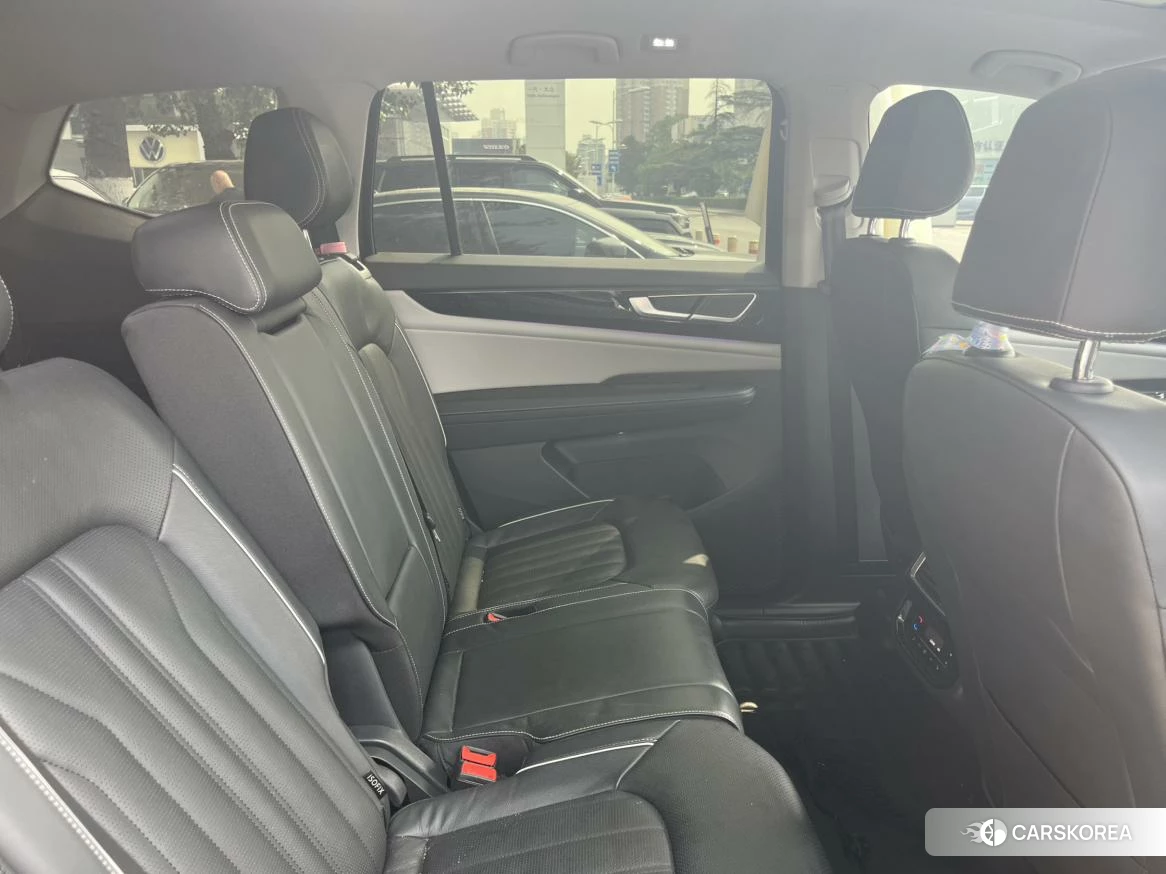 Volkswagen Tourang id 4498514 из Китая 18
