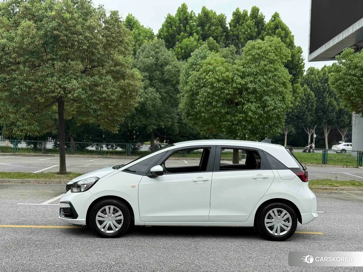 Honda Fit id 4440380 из Китая 8