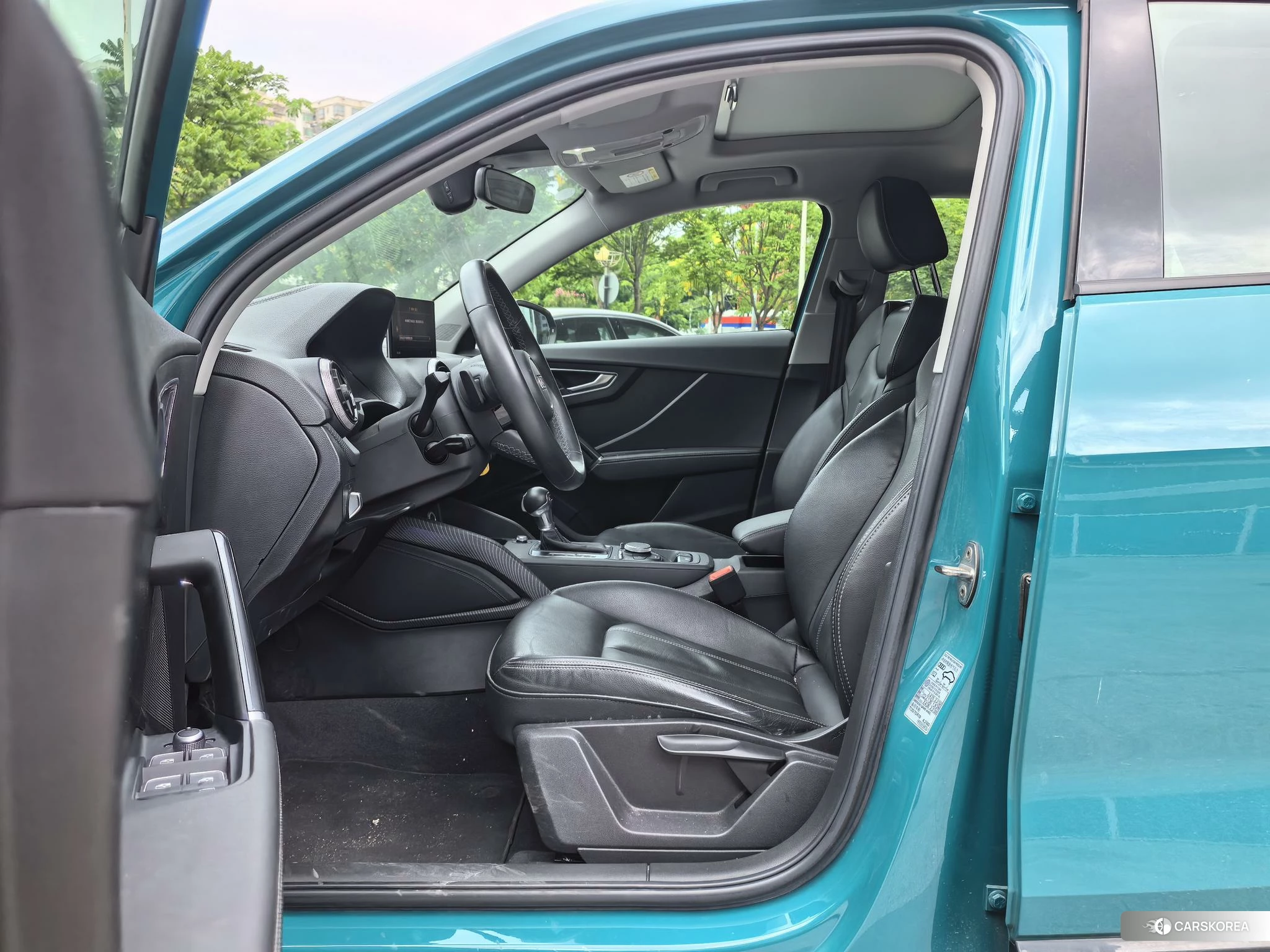 Audi Q2L id 4440720 из Китая 17