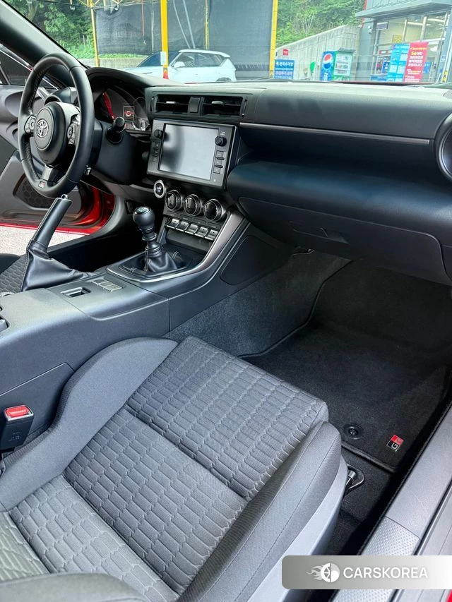 Toyota GR86 id 4617495 из Кореи 8