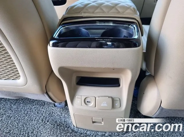 Kia The New Carnival id 2917612 из Кореи 18