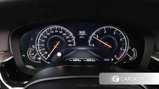 BMW 5 Series (G30) id 3687683 из Кореи 18