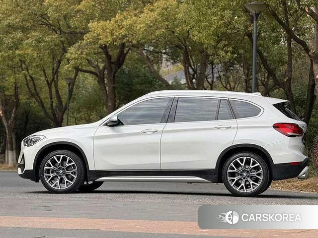 BMW X1 id 3857024 из Китая 14