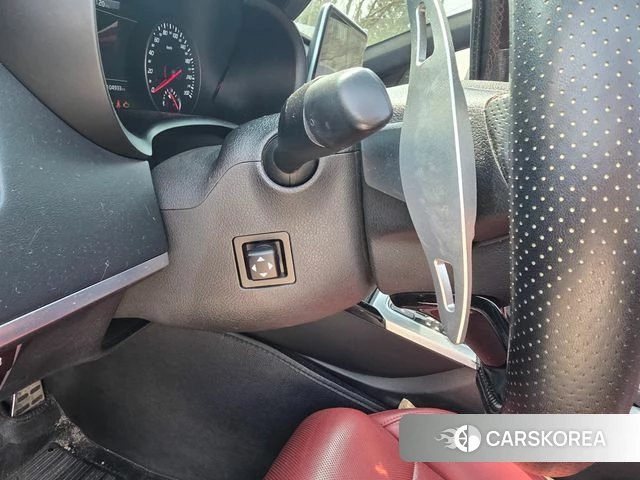 Kia Stinger id 3808264 из Кореи 16