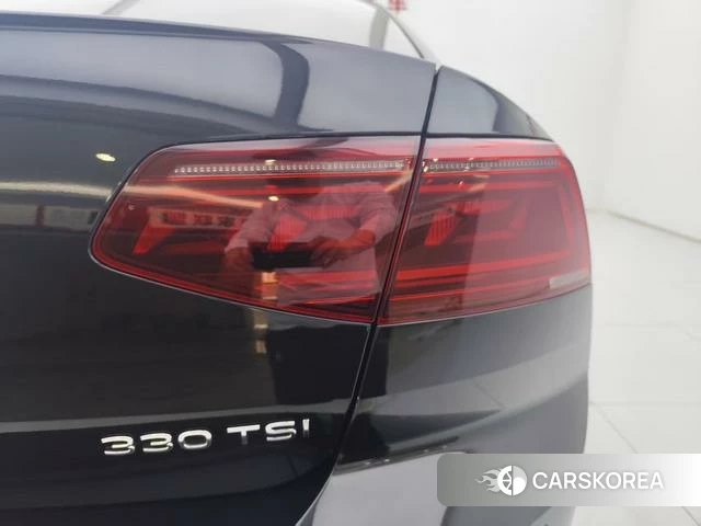 Volkswagen Magotan id 4275751 из Китая 21
