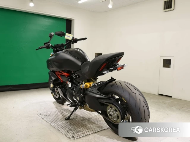 Ducati DIAVEL 1260 S id 4386956 из Японии 8