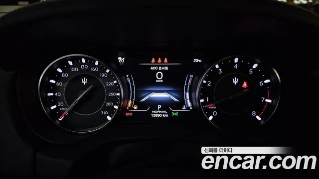 Maserati Ghibli id 2910942 из Кореи 18