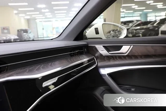 Audi A6 (C8) id 3458491 из Кореи 17