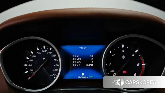 Maserati Ghibli id 4551453 из Кореи 18