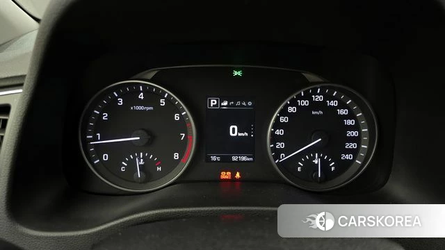 Hyundai Avante AD id 3899846 из Кореи 18