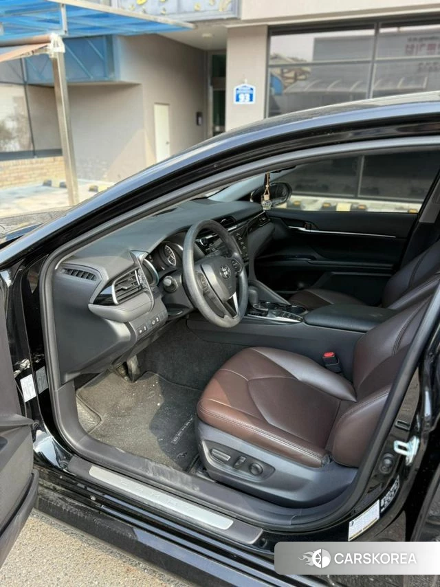 Toyota Camry (XV70) id 4180178 из Кореи 16