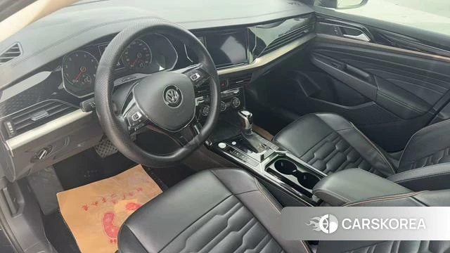 Volkswagen Passat id 3926984 из Китая 8