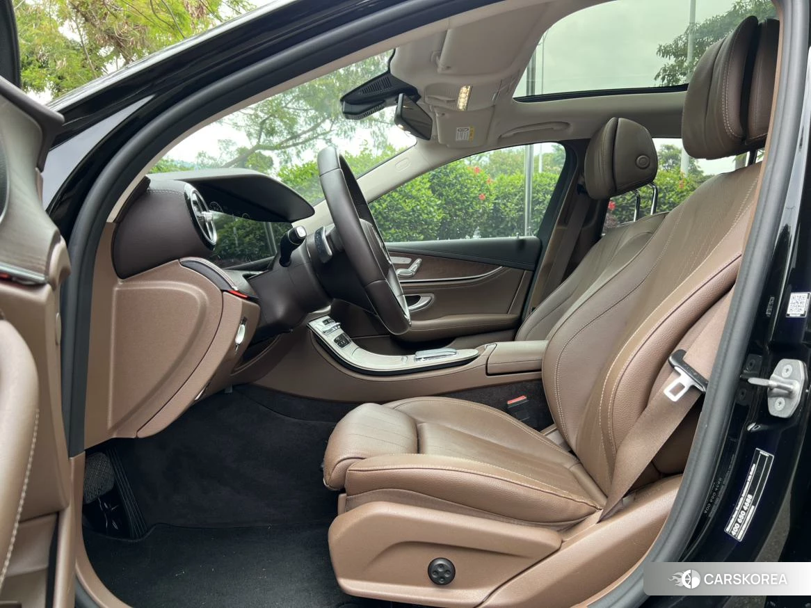 Mercedes-Benz E-class id 4441260 из Китая 14
