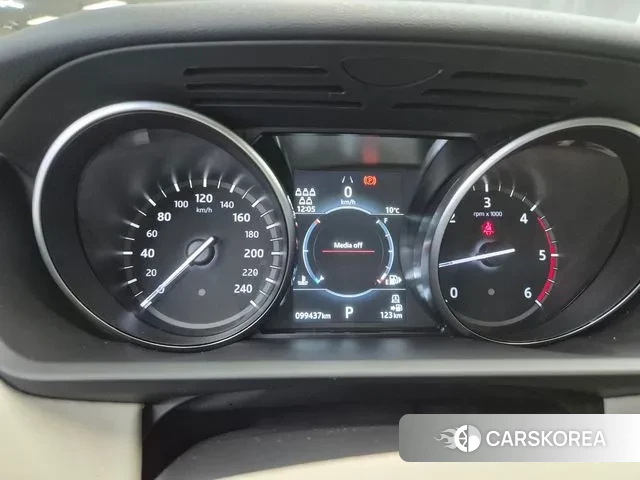 Land Rover Discovery 5 id 3385309 из Кореи 18