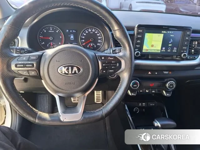 Kia Stonic id 3656595 из Кореи 17