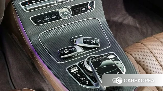 Mercedes-Benz E-Class W213 id 4310450 из Кореи 29