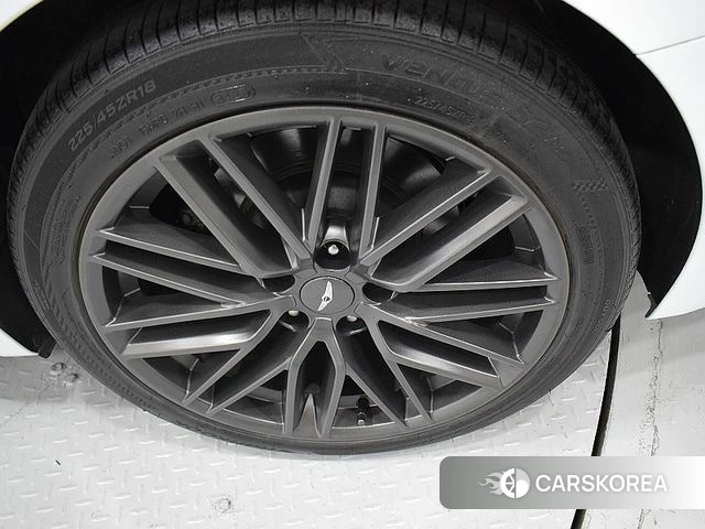 Genesis G70 id 4615372 из Кореи 18