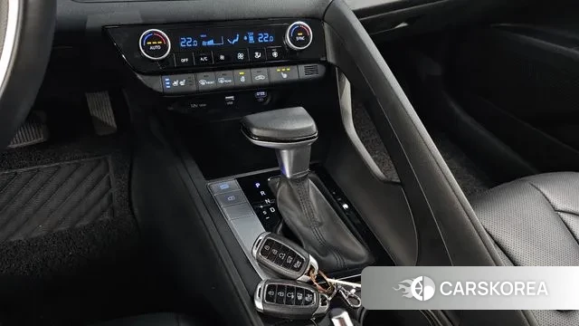 Hyundai Avante (CN7) id 3760282 из Кореи 18