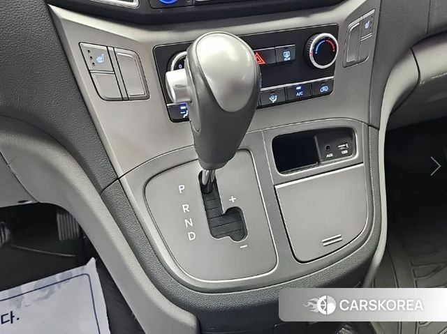 Hyundai The New Grand Starex id 4651887 из Кореи 18