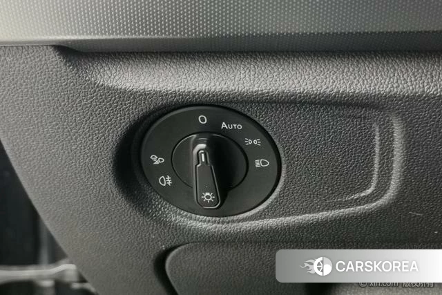 Volkswagen Passat PHEV id 4335209 из Китая 22