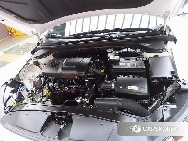 Hyundai Avante AD id 3018990 из Кореи 17