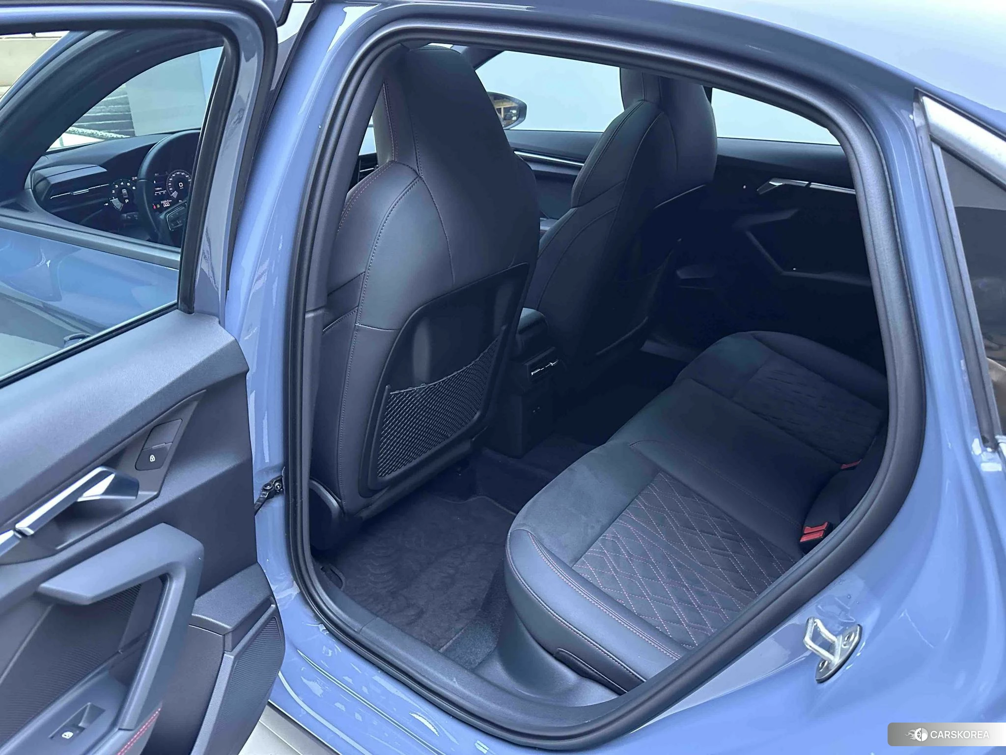 Audi A3 id 4512596 из Китая 16