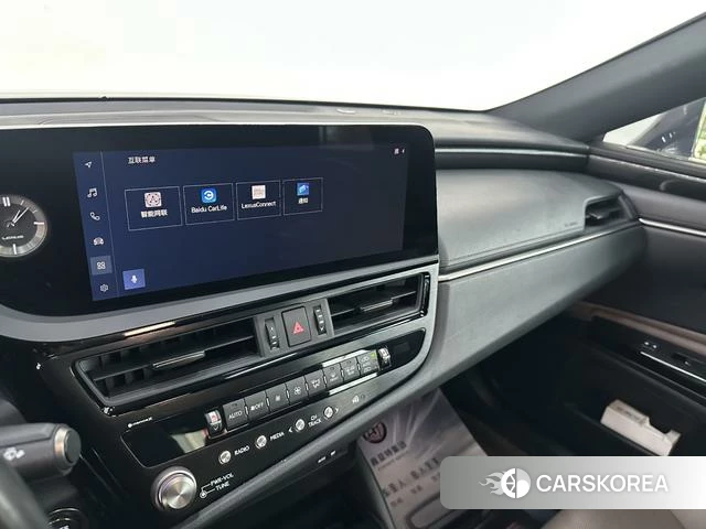 Lexus ES id 4273402 из Китая 21