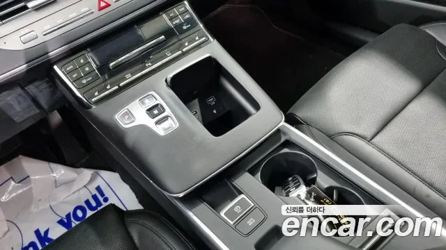 Hyundai The New Grandeur IG Hybrid id 2951471 из Кореи 18