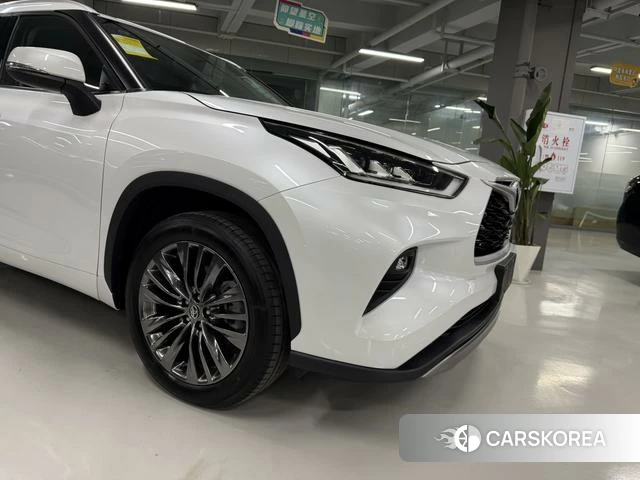 Toyota Highlander id 4273702 из Китая 13