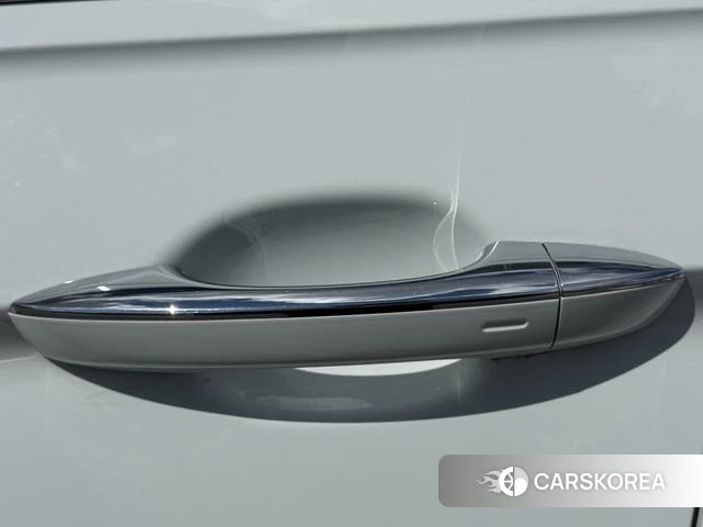 Volkswagen Tiguan L id 4367493 из Китая 17
