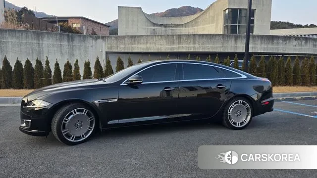 Jaguar All New XJ id 3643780 из Кореи 18