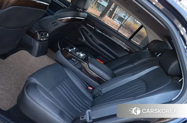 Genesis G90 id 3607398 из Кореи 18