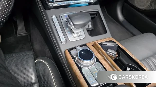 Genesis G90 id 3778974 из Кореи 18