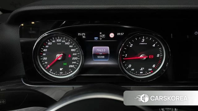 Mercedes-Benz E-Class W213 id 4727832 из Кореи 31