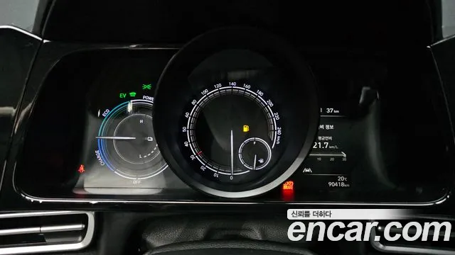 Hyundai Avante Hybrid (CN7) id 2694438 из Кореи 18