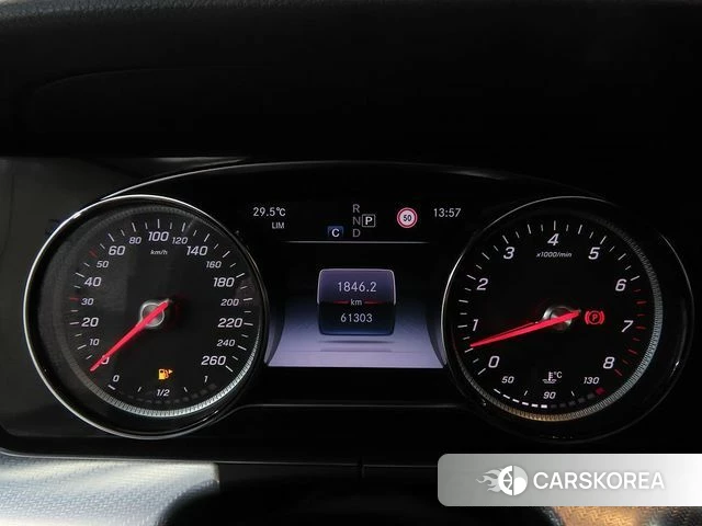Mercedes-Benz E-Class W213 id 4600070 из Кореи 18